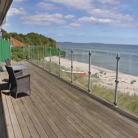 Two-bedroom Holiday In *